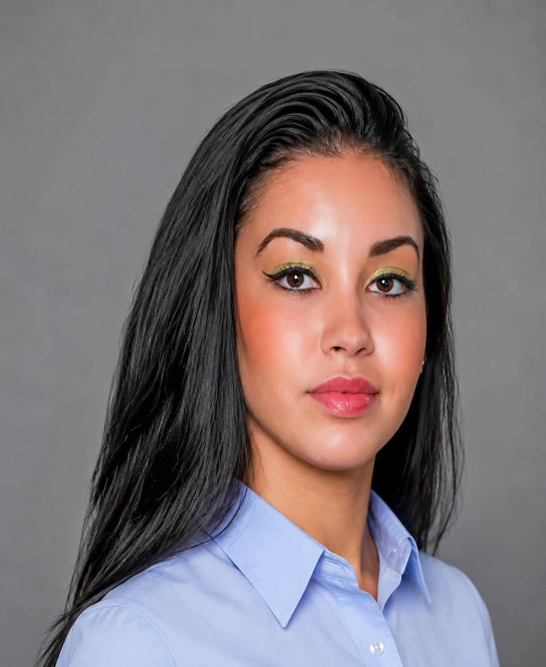 Corporate headshot example 16