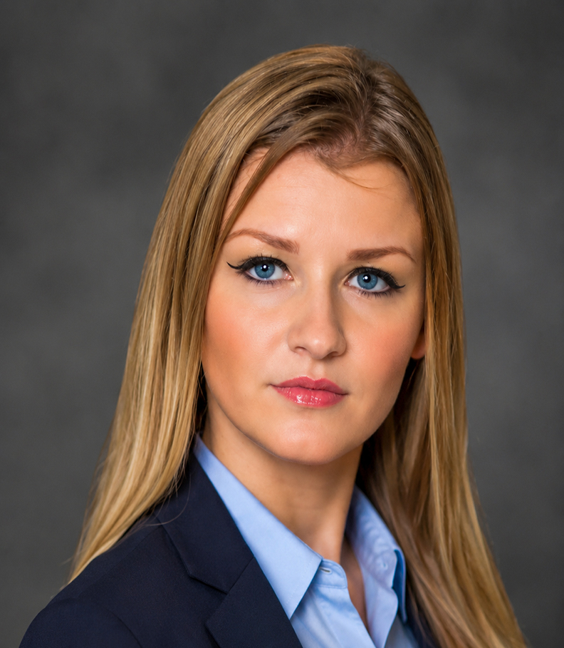 Corporate headshot example 23